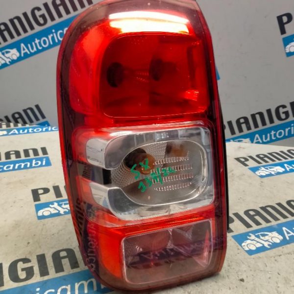 Faro Posteriore Sinistro Dacia Duster 2014