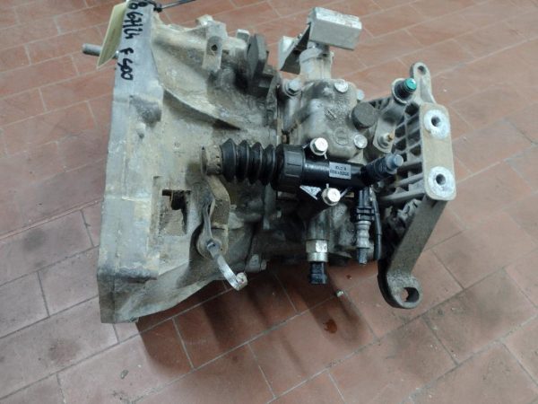 Cambio Fiat 500L 843A1000 6 Marce