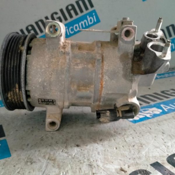 Compressore A/C Peugeot 208 HM01 2017