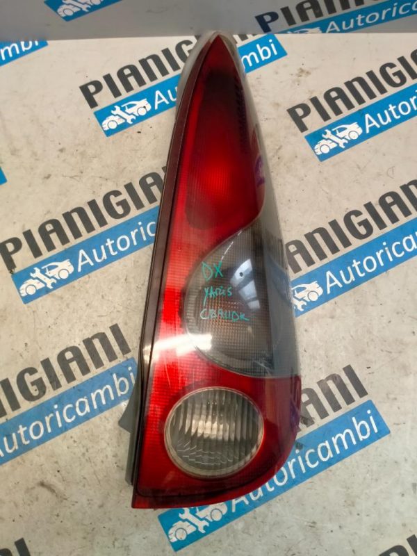 Faro Posteriore Destro Toyota Yaris Verso 2002