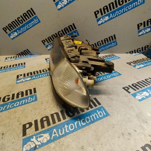 Faro Anteriore Sinistro Xenon BMW Serie 3 E46 2000