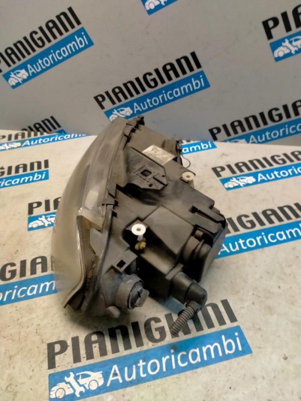 Faro Anteriore Sinistro Audi A3 2005