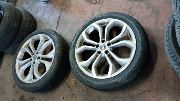 2 cerchi in Lega con Pneumatici 195/55 R20 Renault Scenic 2017