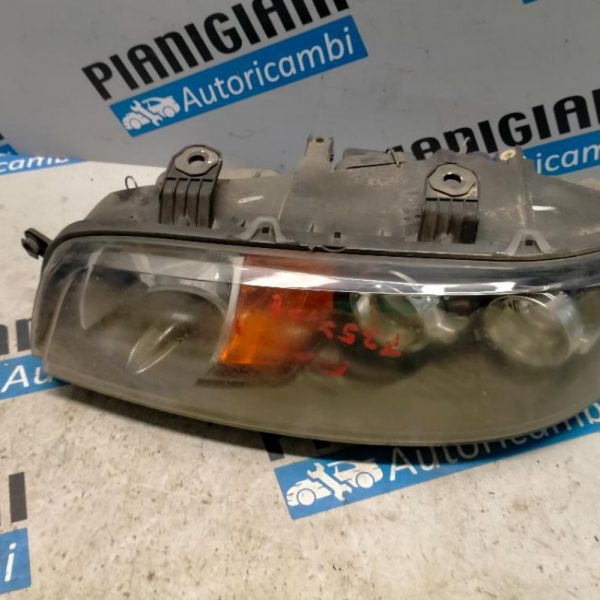 Faro Anteriore Sinistro Fiat Punto 2000