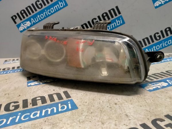 Faro Anteriore Destro Fiat Punto 2000