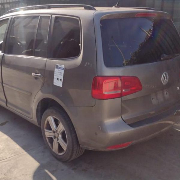 Volkswagen Touran solo per ricambi 2010