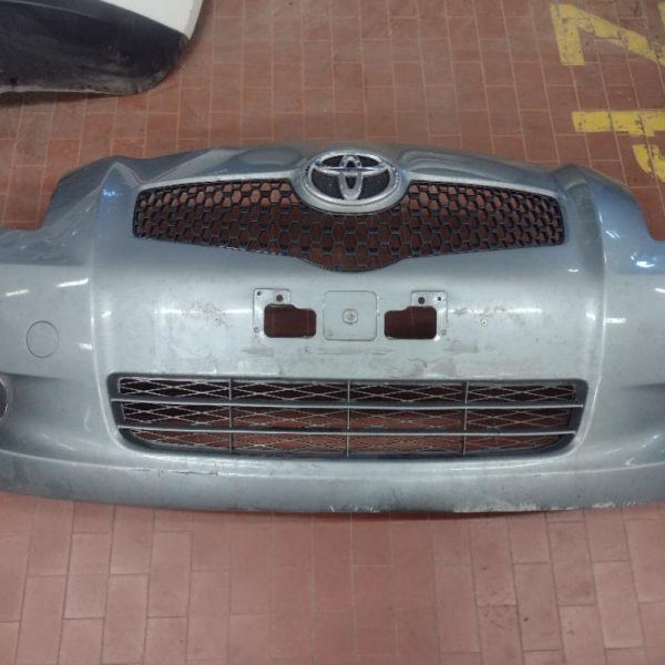 Paraurti Anteriore Toyota Yaris 2009