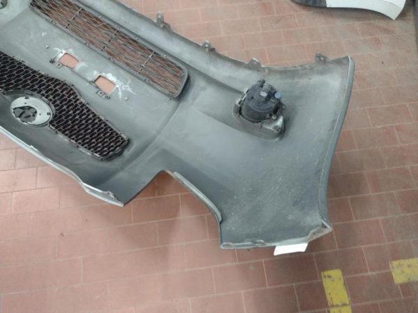 Paraurti Anteriore Toyota Yaris 2009