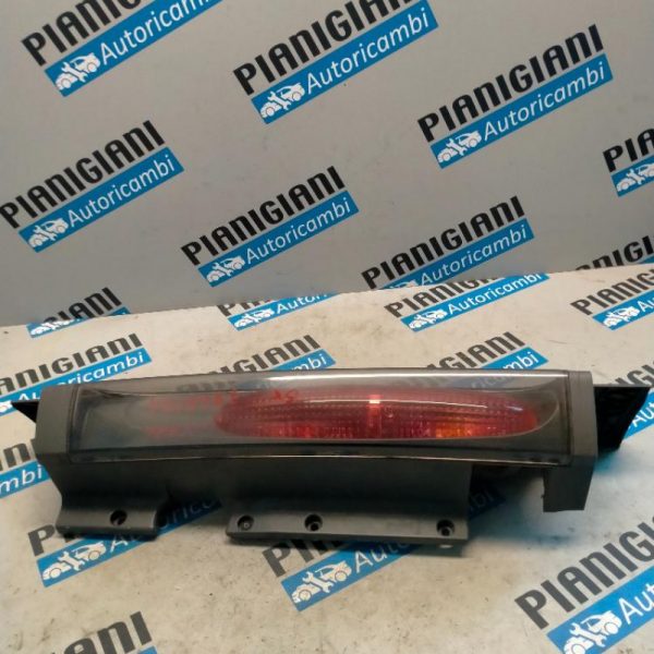 Faro Posteriore Destro Opel Vivaro 2004