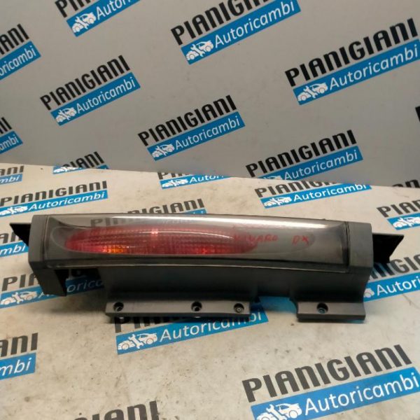 Faro Posteriore Sinistro Opel Vivaro 2004