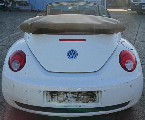 Volkswagen New Beetle Cabrio Anno 2007 | Veicolo Intero | SOLO PER RICAMBI