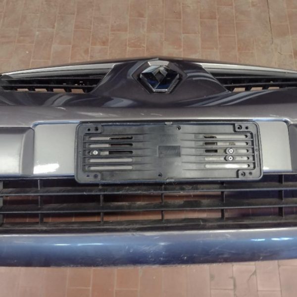 Paraurti Anteriore Renault Megane 2004