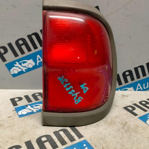 Faro Posteriore Destro Nissan Terrano II 2002