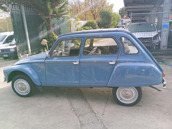 Citroen Dyane Anno 1980 | Veicolo Intero | SOLO PER RICAMBI