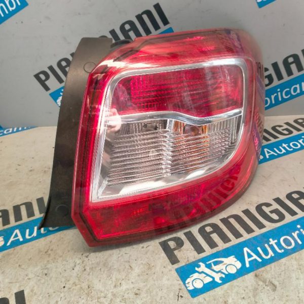 Faro Posteriore Destro Dacia Sandero 2014