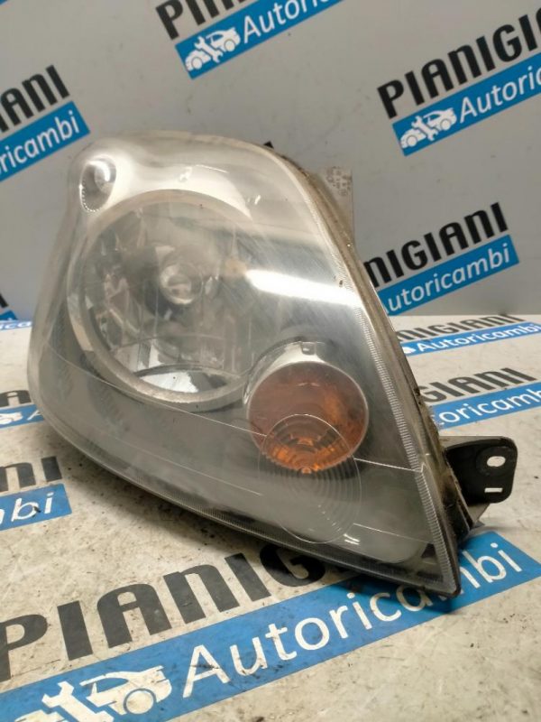 Faro Anteriore Destro Ford Fiesta 2007