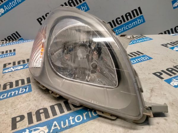 Faro Anteriore Destro Toyota Yaris 2002