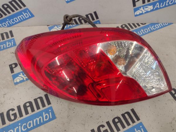 Faro Posteriore Destro Hyundai I20 1012