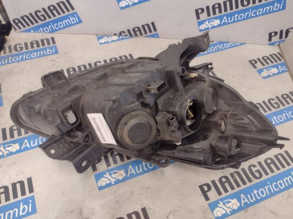 Faro Anteriore Sinistro Renault Clio 2011