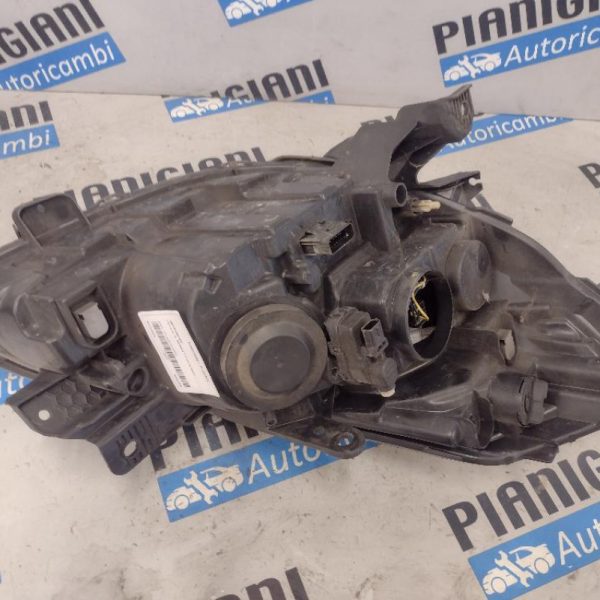 Faro Anteriore Sinistro Renault Clio 2011