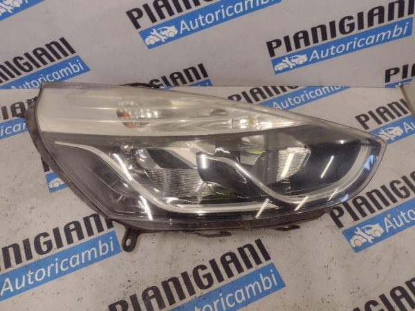 Faro Anteriore Destro Renault Clio 2016