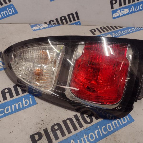 Faro Posteriore Sinistro Citroen C3 Picasso 2015