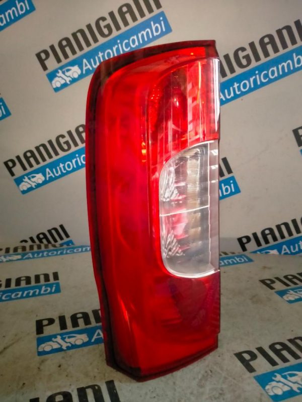 Faro Posteriore Sinistro Fiat Fiorino 2009