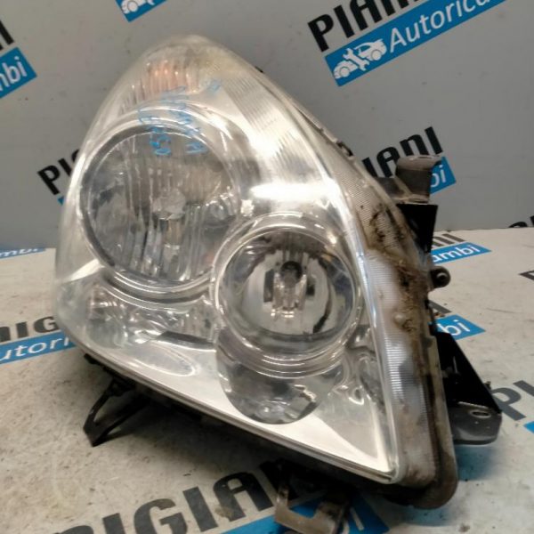 Faro Anteriore Destro Toyota Corolla Verso 2008