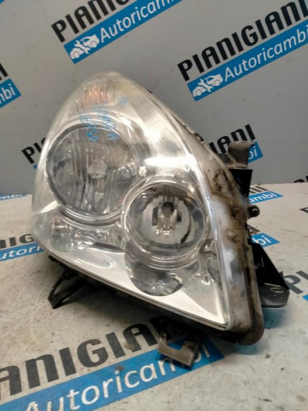 Faro Anteriore Destro Toyota Corolla Verso 2008