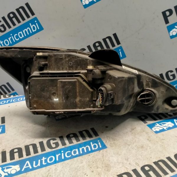 Faro Anteriore Sinistro Ford Focus 2004