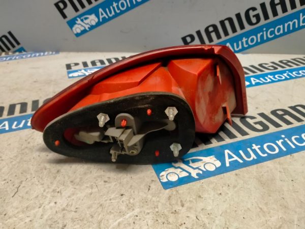 Faro Posteriore Destro Alfa Romeo 147 2009