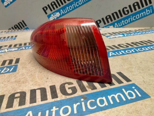 Faro Posteriore Sinistro Alfa Romeo 147 2009