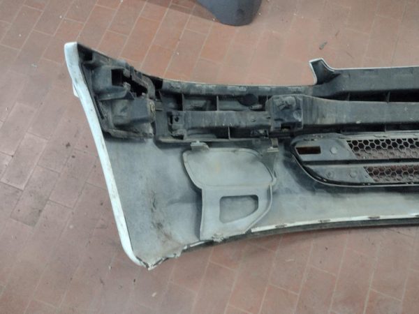 Paraurti Anteriore Peugeot 106