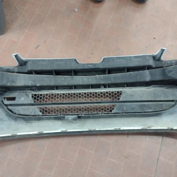 Paraurti Anteriore Peugeot 106