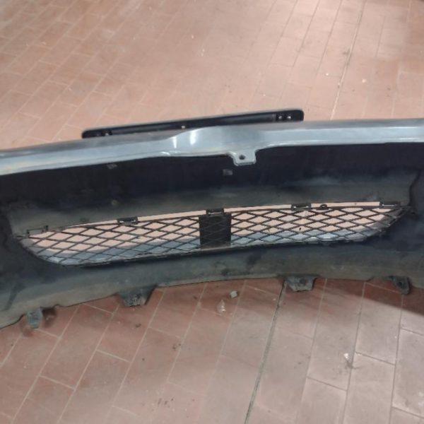 Paraurti Anteriore Toyota Yaris 2004