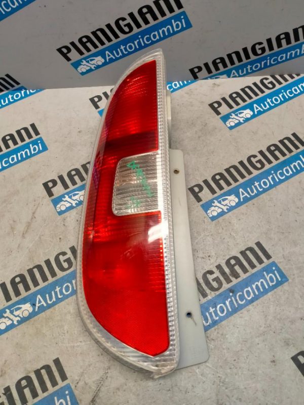 Faro Posteriore Sinistro Skoda Roomster 2007