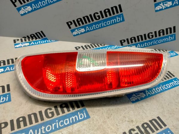 Faro Posteriore Destro Skoda Roomster 2007