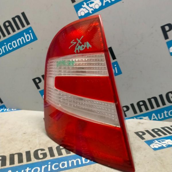 Faro Posteriore Sinistro Skoda Fabia 2006