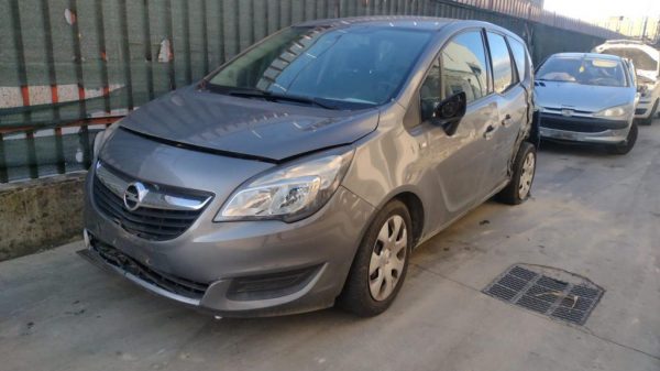 Opel Meriva 2016 solo per ricambi