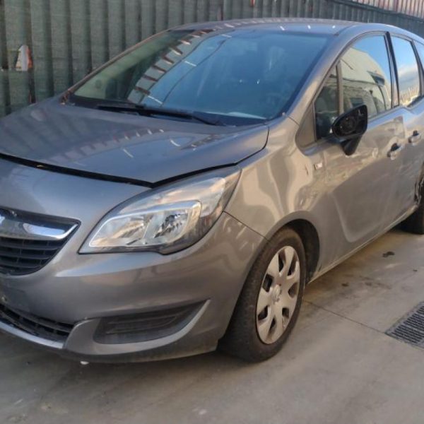 Opel Meriva 2016 solo per ricambi