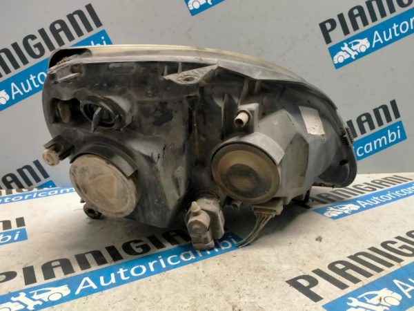 Faro Anteriore Sinistro Renault Clio 2005