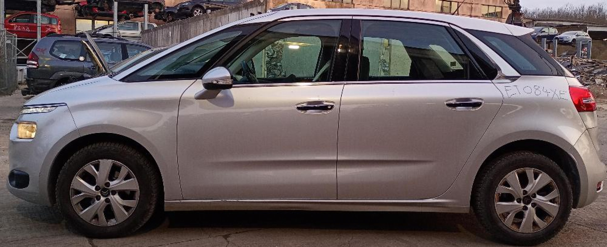 Citroen C4 Picasso Anno 2014 Veicolo Intero SOLO PER RICAMBI Citroen C4 Picasso Anno 2014 Veicolo Intero SOLO PER RICAMBI