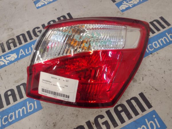 Faro Posteriore Destro Nissan Qashqai 2010