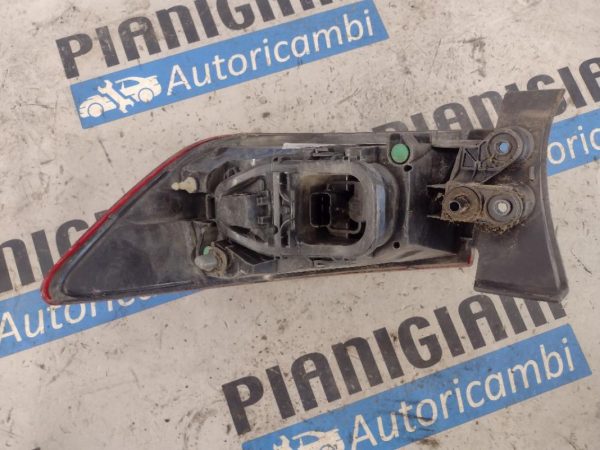 Faro Posteriore Sinistro Renault Clio 2015