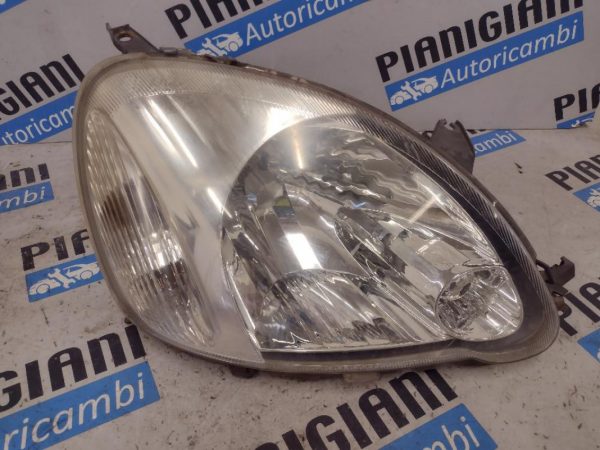 Faro Anteriore Destro Toyota Yaris 2004