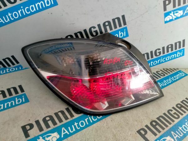 Faro Posteriore Sinistro Opel Astra H GTC 2007