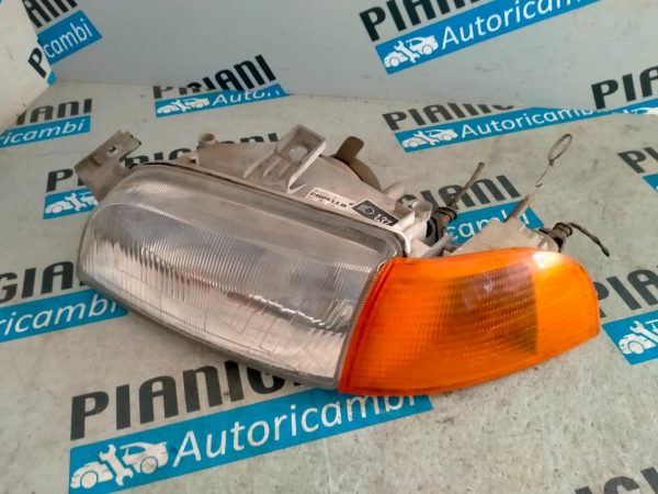 Faro Anteriore Sinistro Fiat Punto 1999