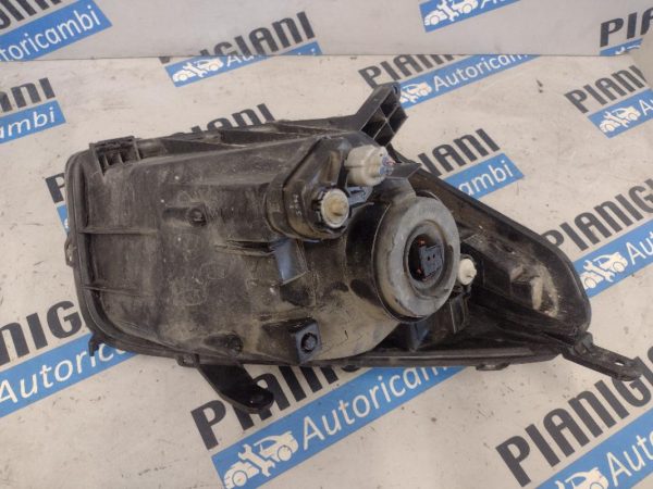 Faro Anteriore Sinistro Toyota Rav 4