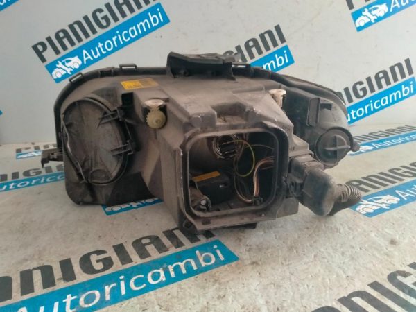 Faro Anteriore Destro Audi A3 2005