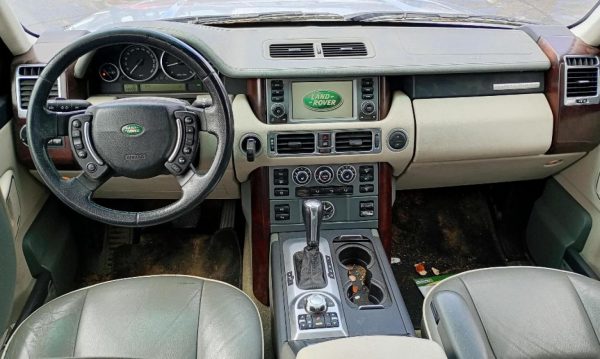 Land Rover Range Rover Vogue Anno 2009 | Veicolo Intero | SOLO PER RICAMBI